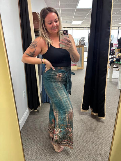 Silky floral pants