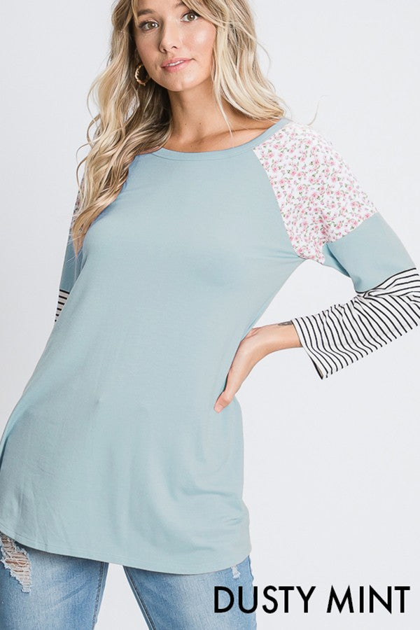 Contrast Print Top {Reg + Curvy}