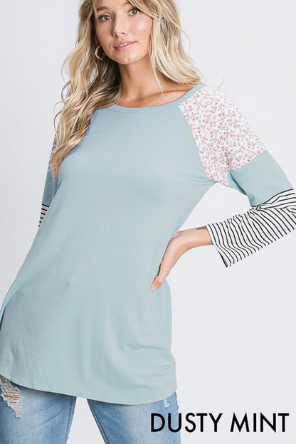 Contrast Print Top {Reg + Curvy}