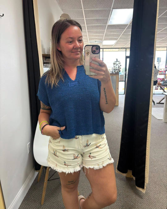 Sweater T