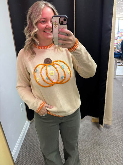 Parchment Floral Embroidery Pumpkin Long Sleeve Round Neck Sweater