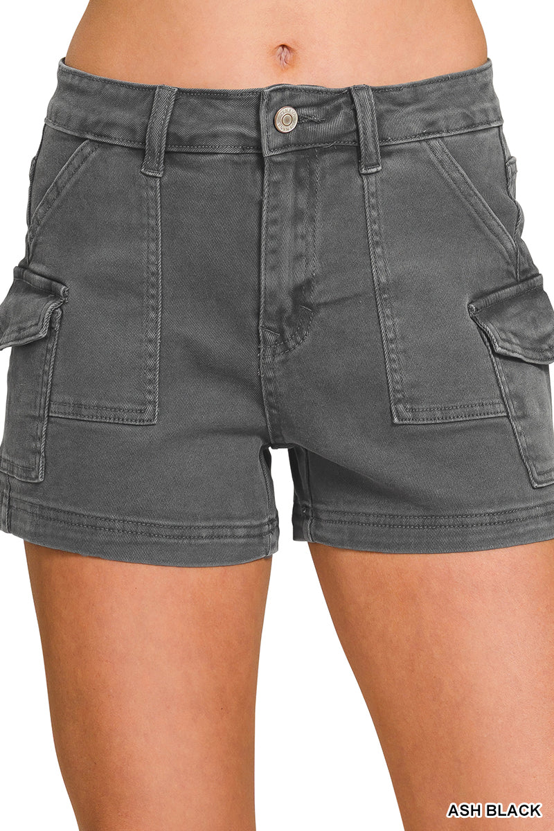 Utility pocket denim shorts
