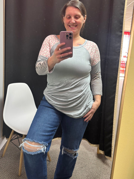 Contrast Print Top {Reg + Curvy}