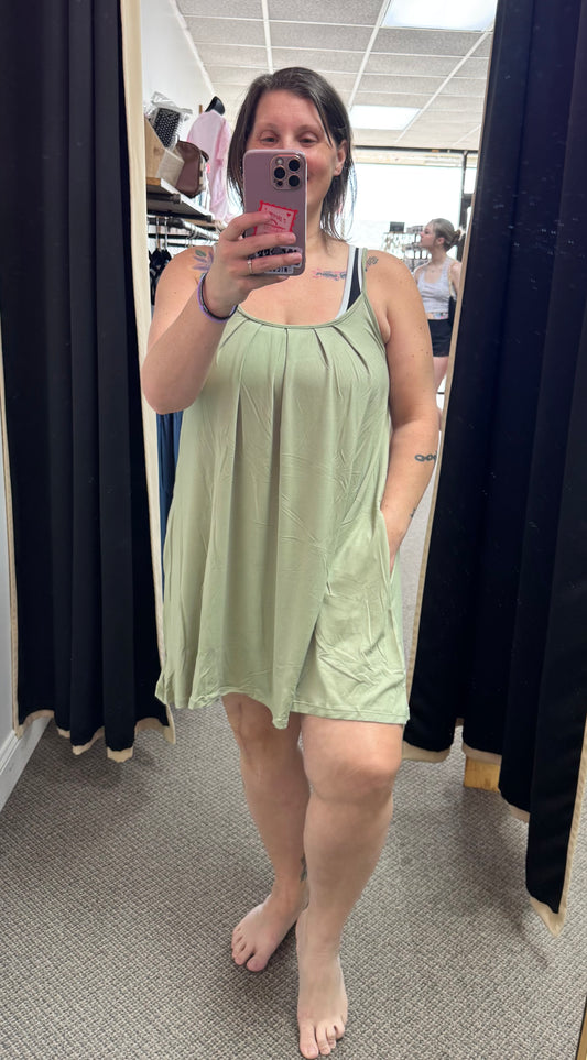 PLEATS Detailed Dress with Pockets and Adjustable Straps