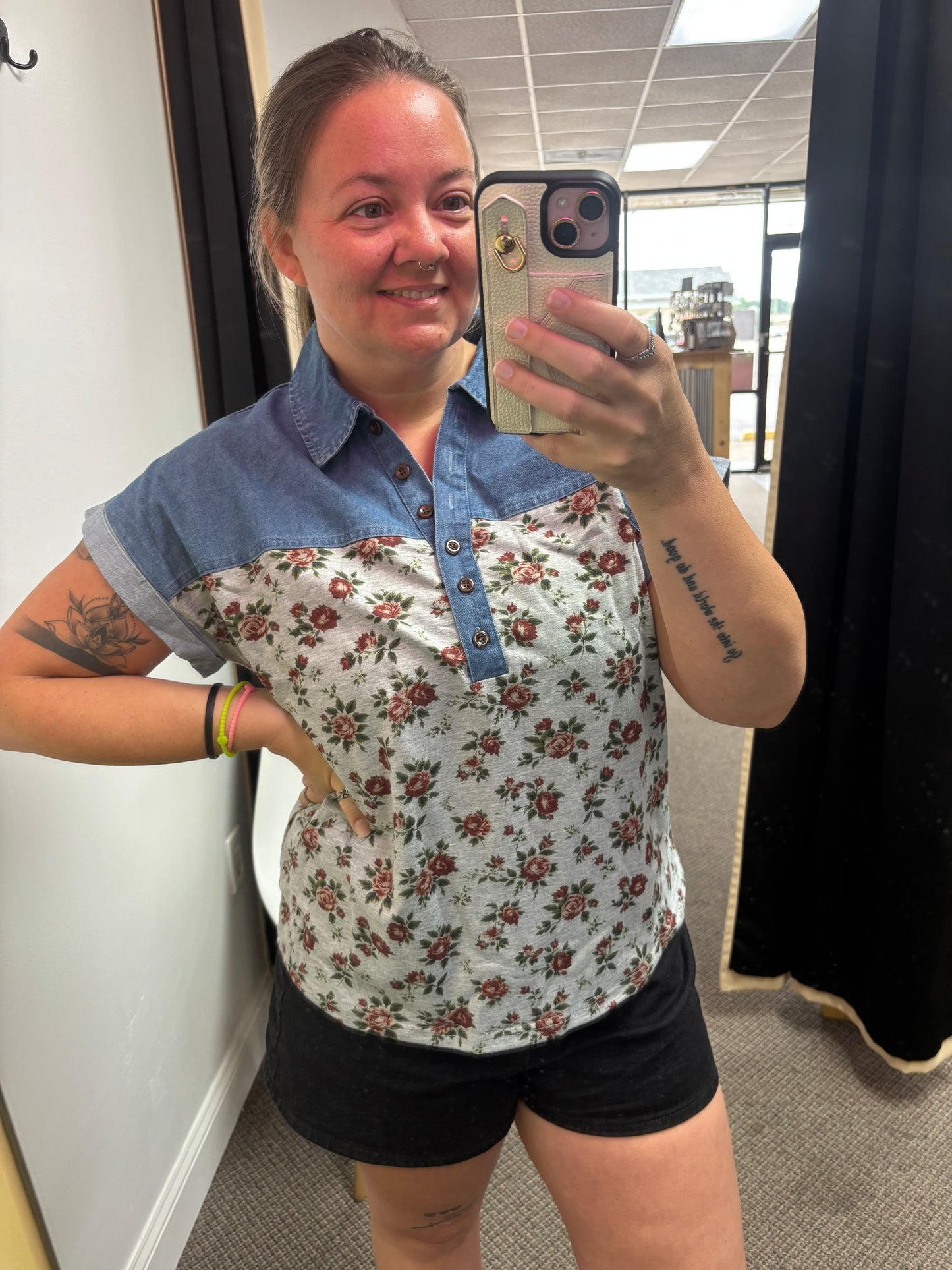 Gray Retro Floral Print Denim Patchwork Buttoned Polo Collar Top